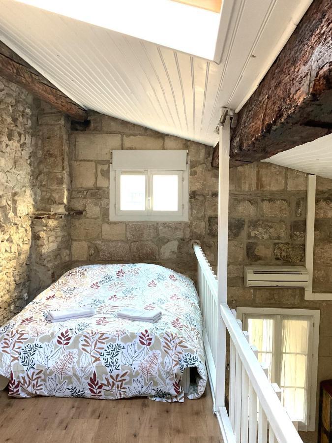 Appartement Place Aux Herbes à Nîmes Extérieur photo
