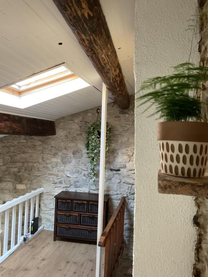 Appartement Place Aux Herbes à Nîmes Extérieur photo