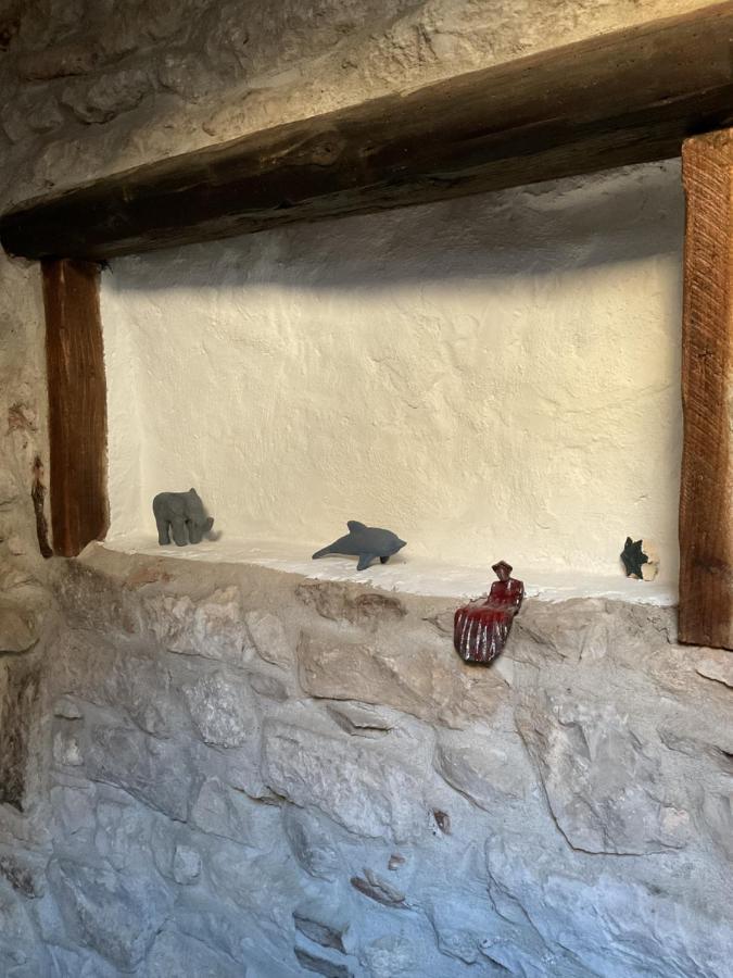 Appartement Place Aux Herbes à Nîmes Extérieur photo